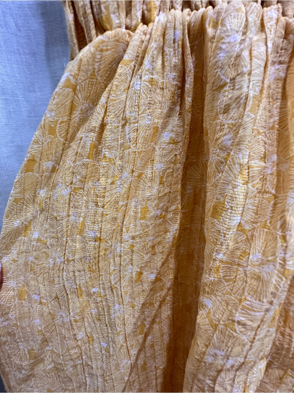 Forever 21 Yellow Smocked Waist Dress size S - Picture 3 of 5